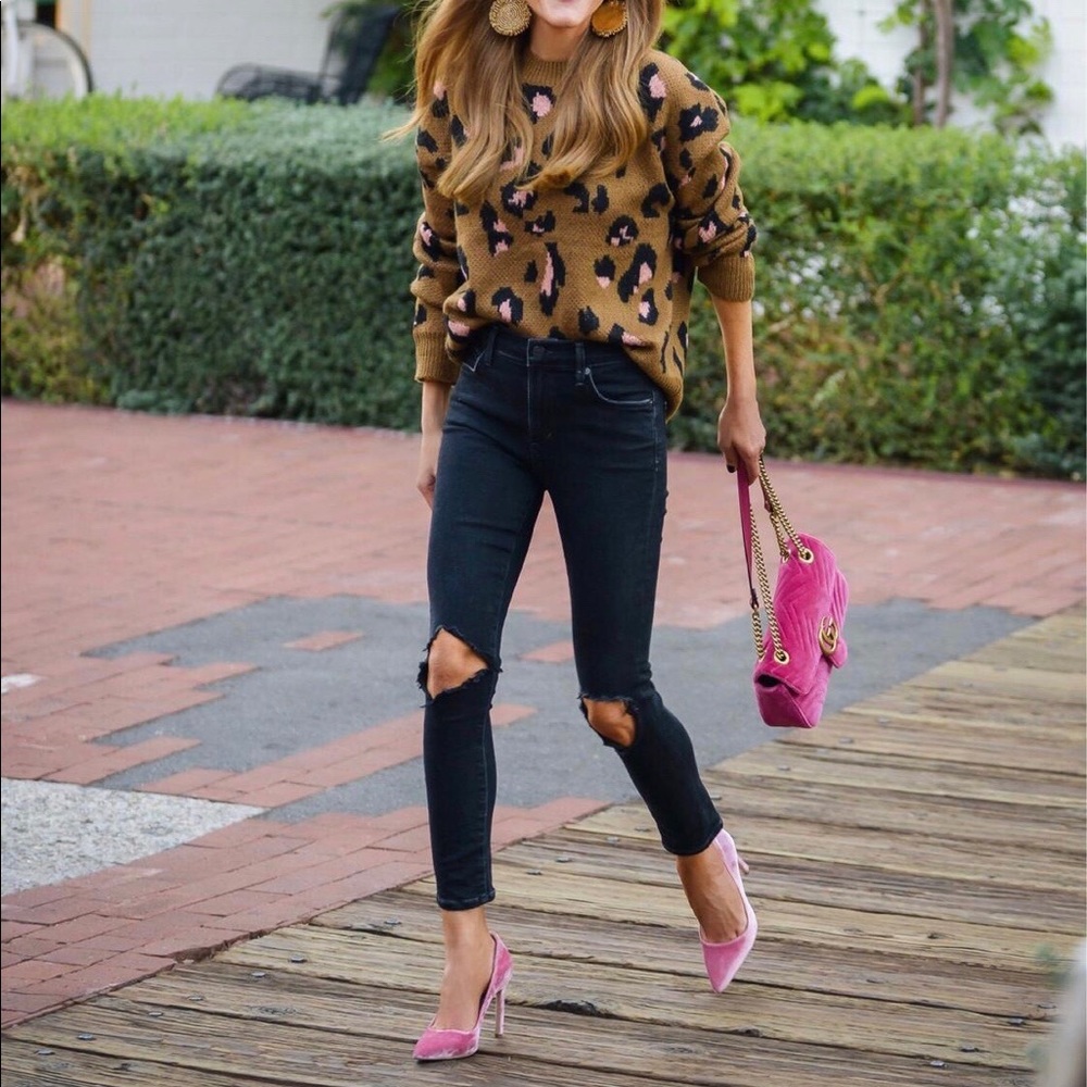 Leopard sweater